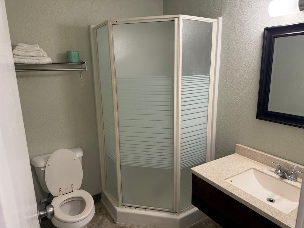 Fairbridge Inn & Suites Richmond Hill photo 1