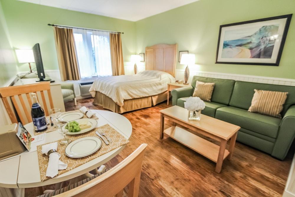 Holly Tree Resort photo 3