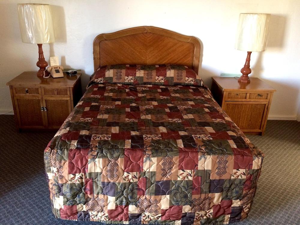 Connell Inn and Suites photo 5