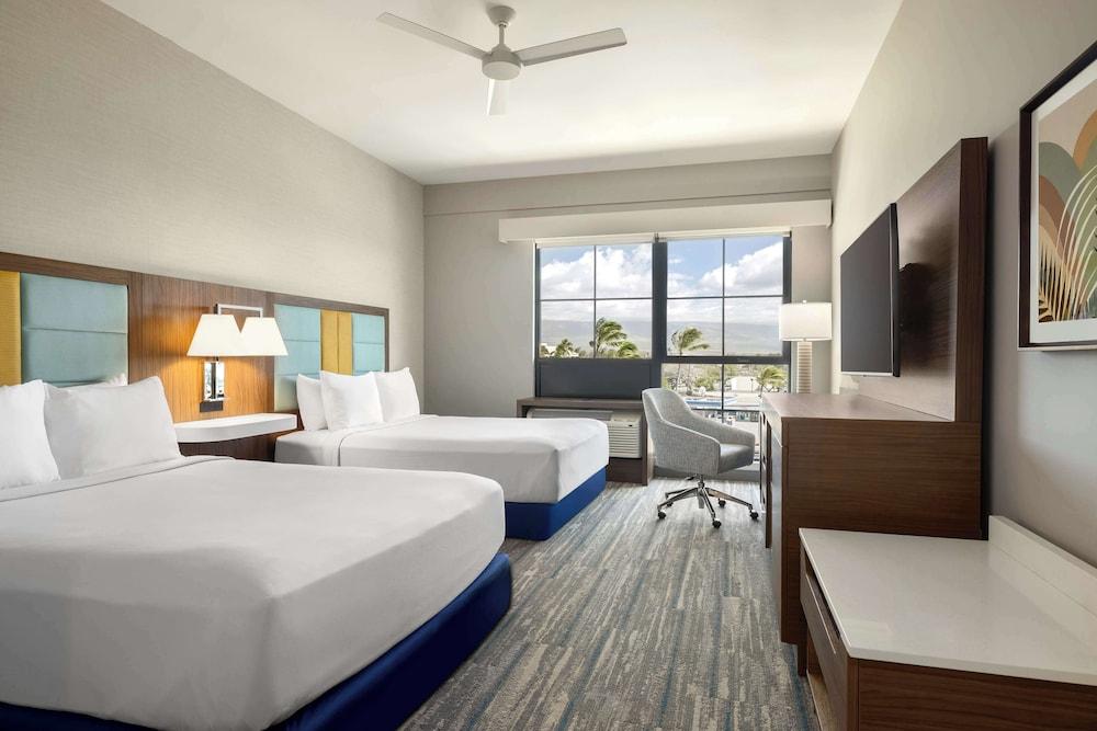 Hampton Inn & Suites Maui North Shore photo 19