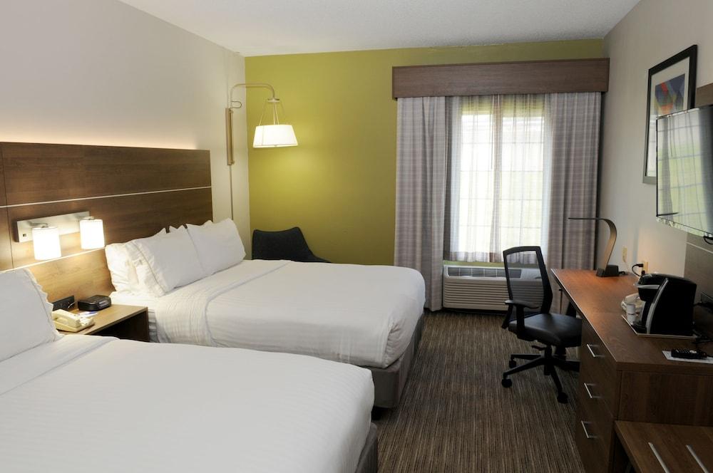 Holiday Inn Express Henderson N Evansville South by IHG photo 12