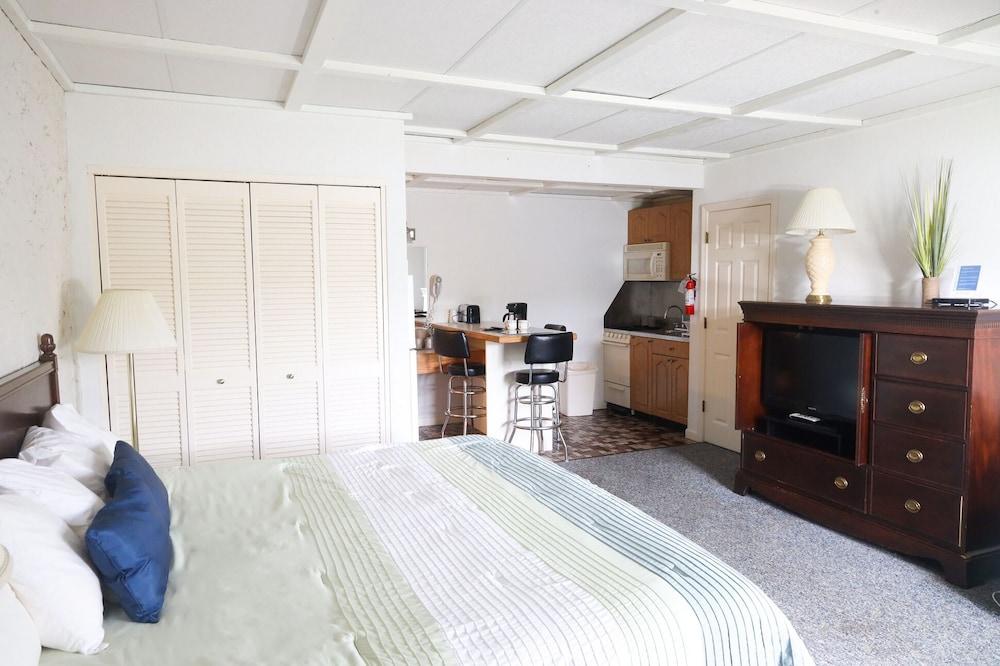 Green Harbor Waterfront Lodging photo 7
