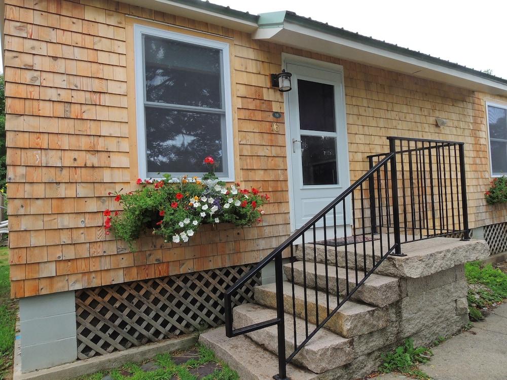 Shorelands Guest Resort and Cottages photo 36