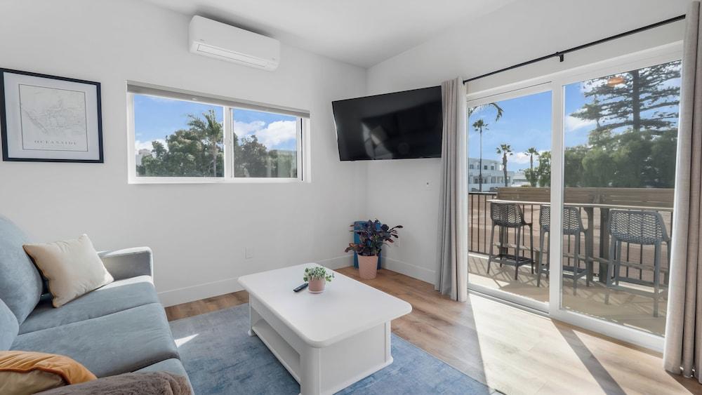 Rise Suites Oceanside photo 20