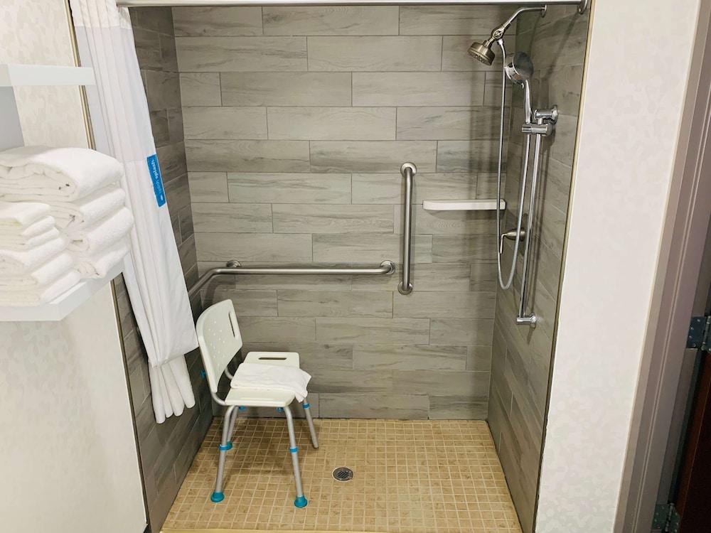 Hampton Inn Fort Stockton photo 44