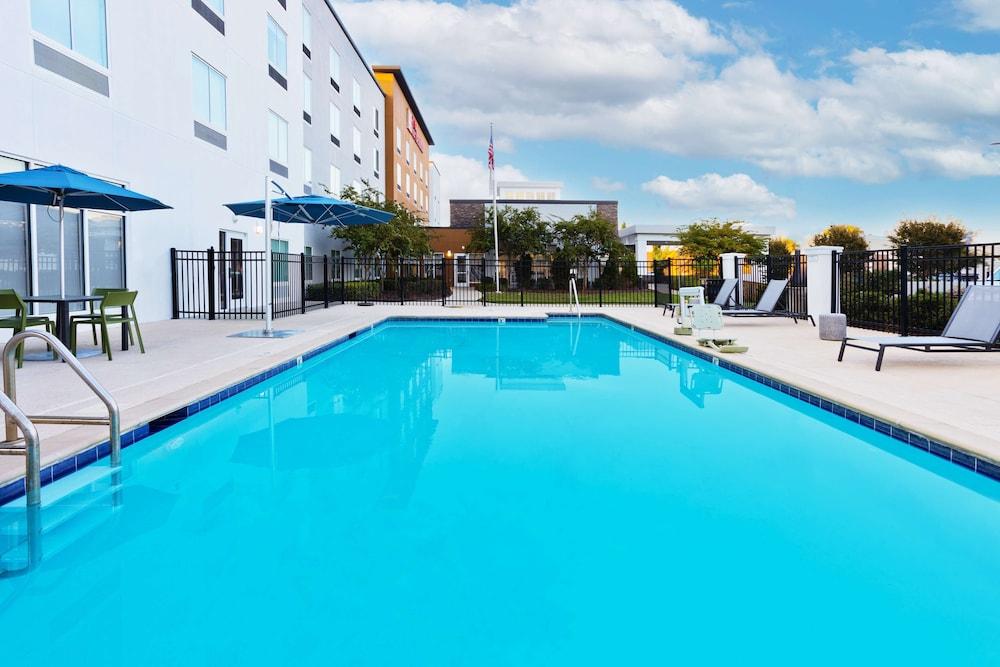 Hilton Garden Inn Montgomery - EastChase photo 32