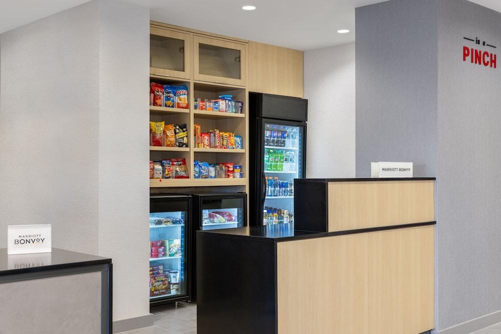 Towneplace Suites By Marriott Geneva photo 34