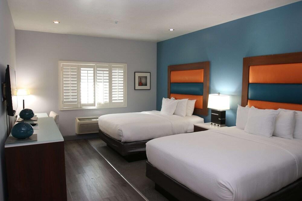 BLVD Hotel and Studios Universal-Hollywood, an Ascend Collection Hotel photo 38