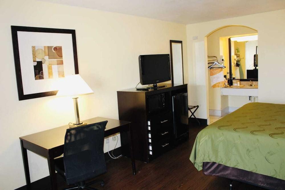 Quality Inn Indianola photo 20