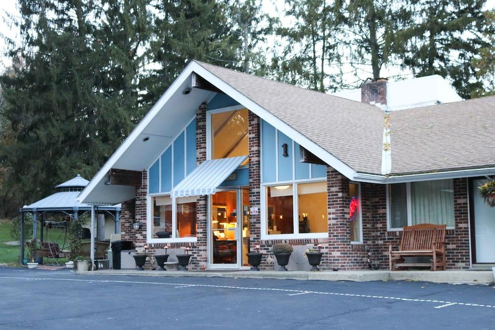 Atlas Motor Lodge photo 1