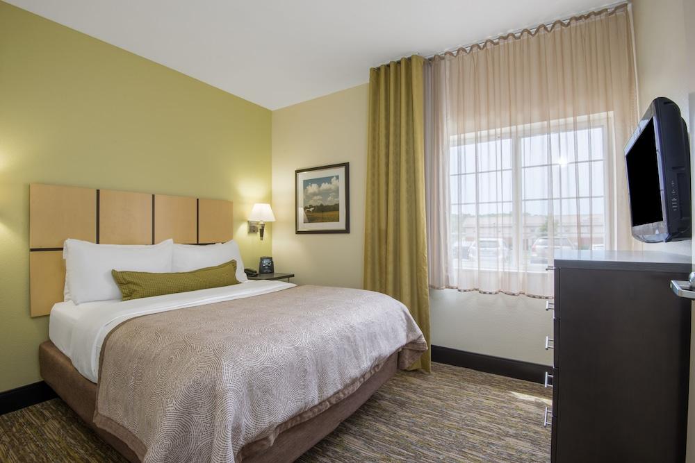 Candlewood Suites Jefferson City by IHG photo 17