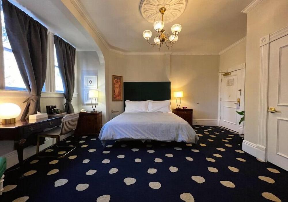 The Sterling Hotel photo 47