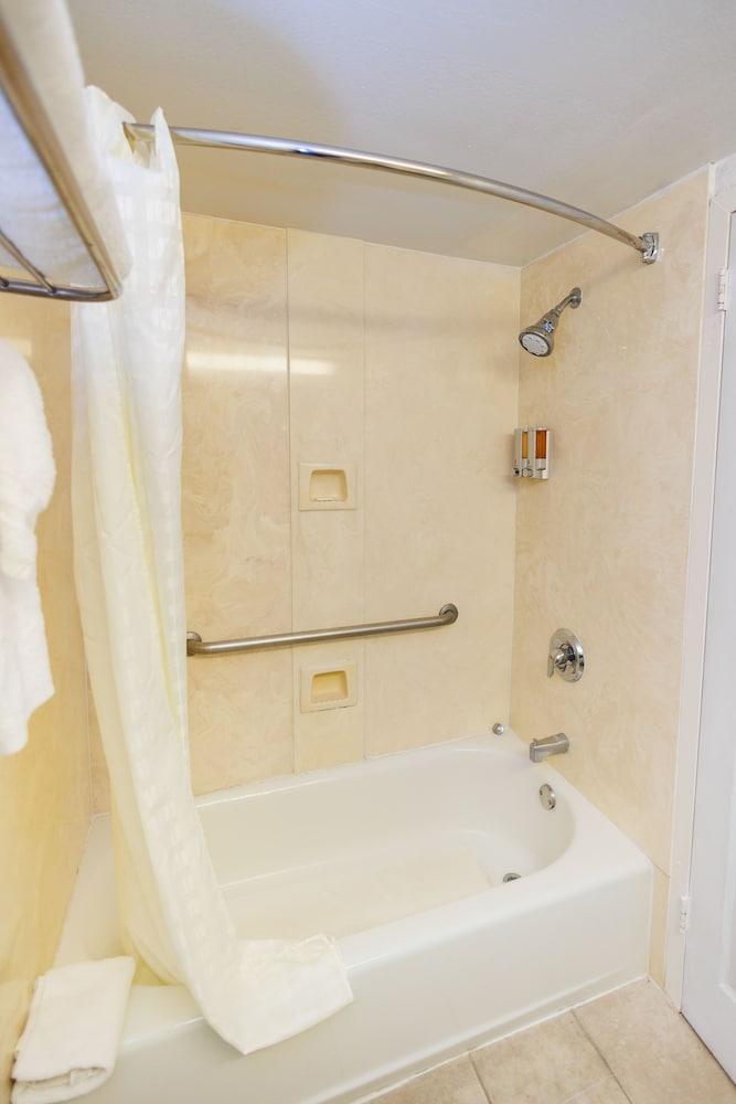 Garnet Inn & Suites, Orlando photo 31