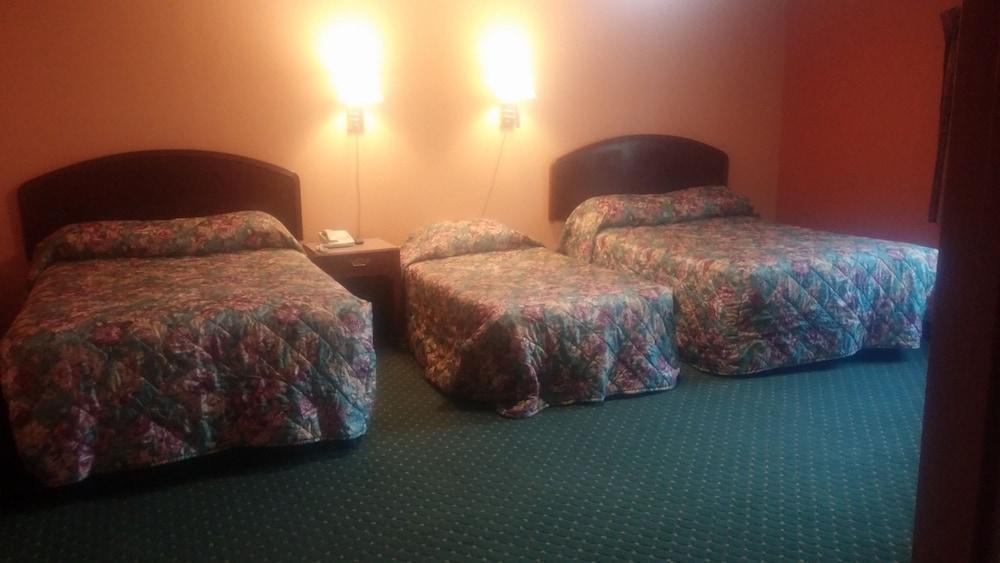 Budget Inn photo 15