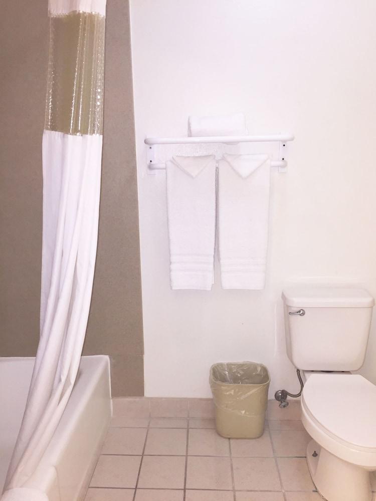Extend-A-Suites Utep photo 3