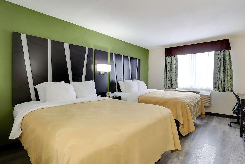 Quality Suites Albuquerque Airport photo 10