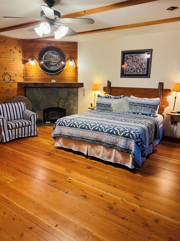 The Cottage Inn photo 2