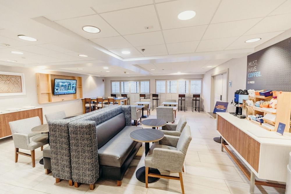 Holiday Inn Express Atlanta NE I-85 Clairmont by IHG photo 27