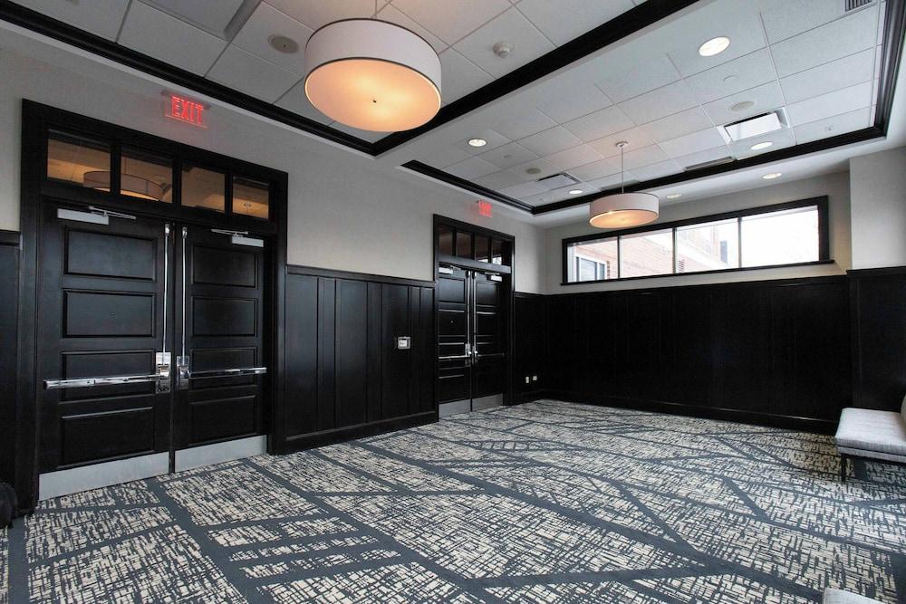 Sheraton Chicago Northbrook Hotel photo 30