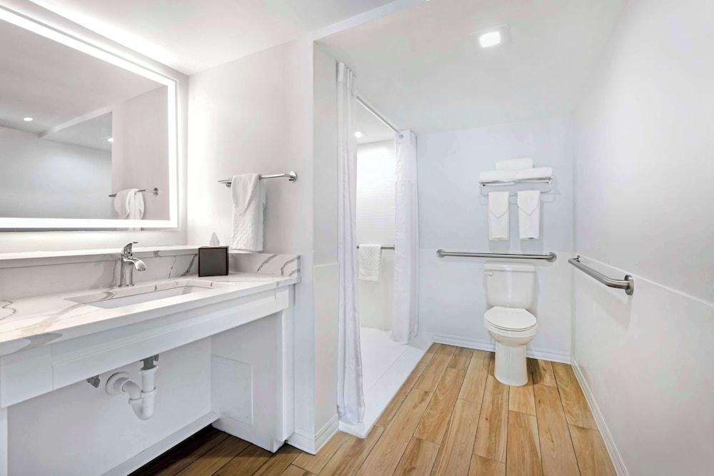 Best Western Plus Beach Resort photo 66