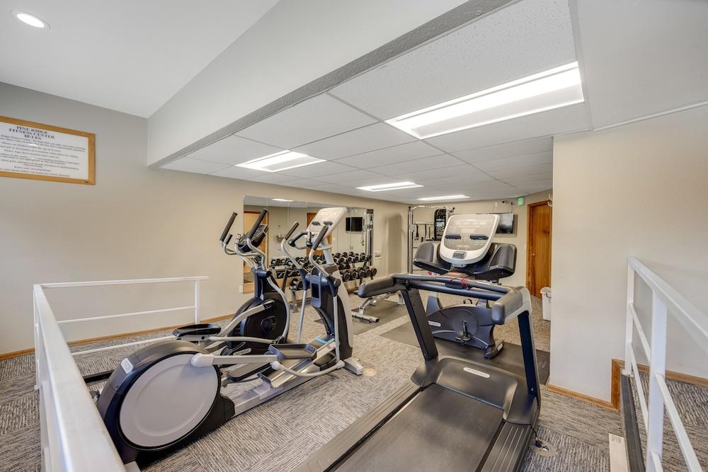 Pine Ridge Condominiums photo 52