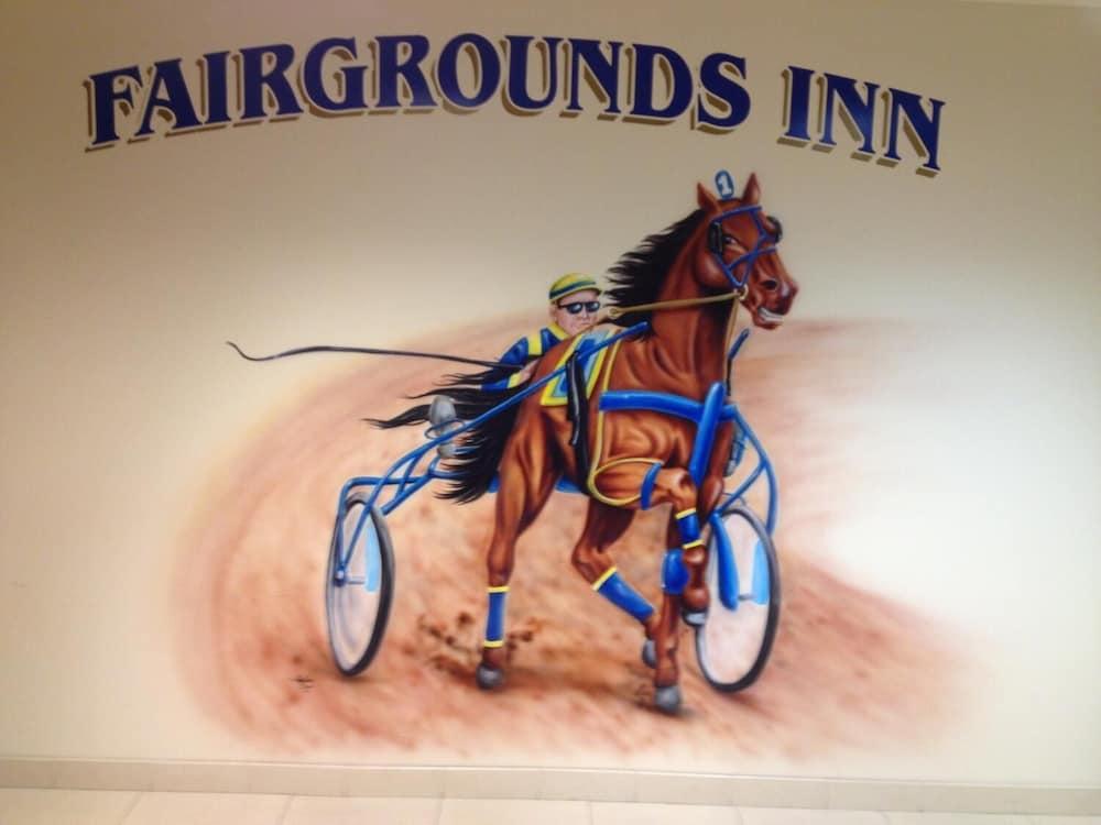 Fairgrounds Inn photo 31