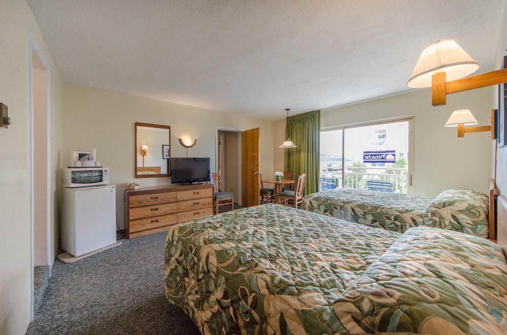 Attache Motel photo 18