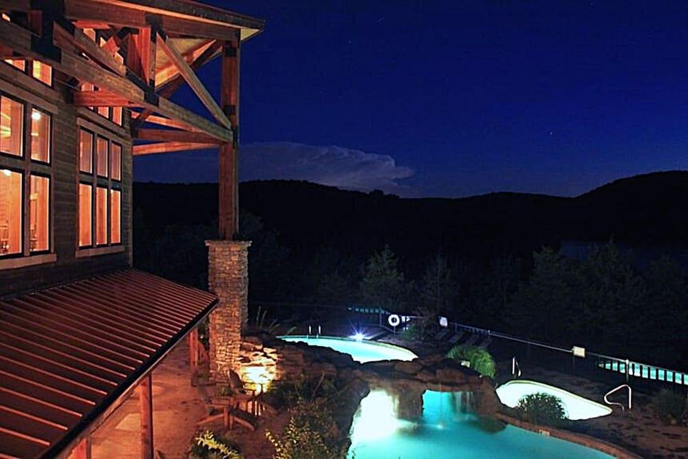 Stonewater Cove photo 27