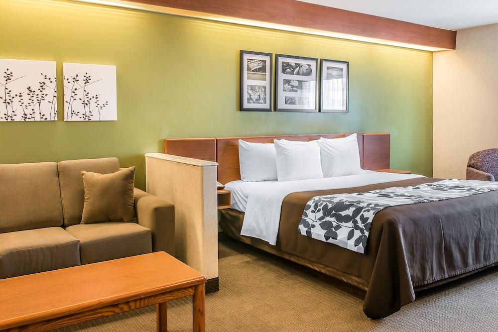Sleep Inn & Suites Oregon - Toledo photo 8