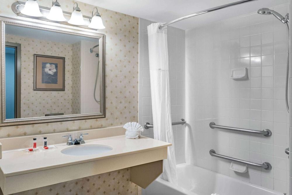 Wingate by Wyndham Duluth/Atlanta photo 23