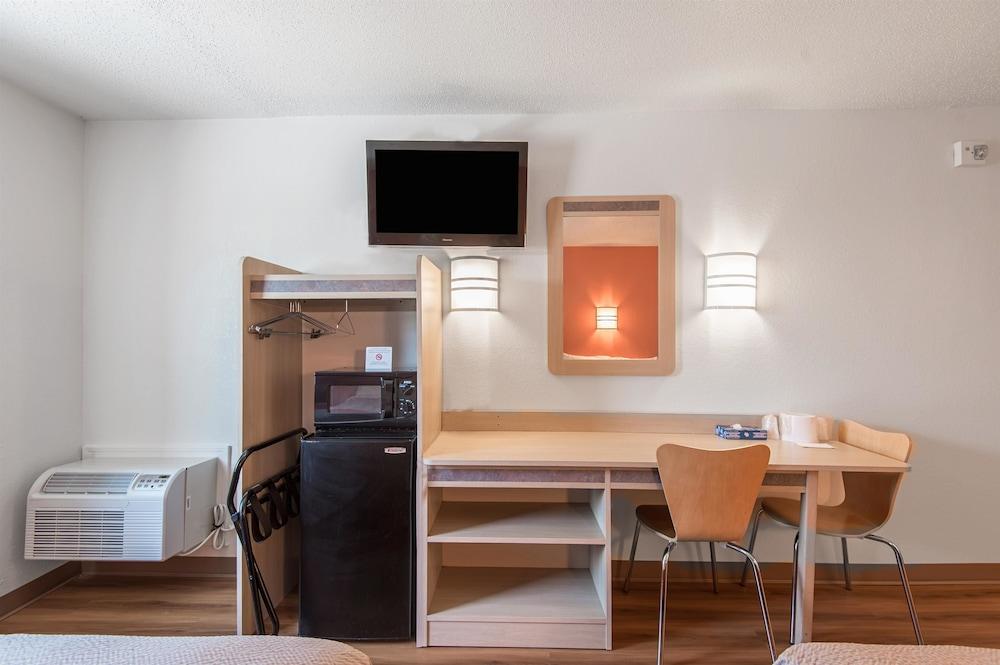 Motel 6 Junction City, KS photo 8
