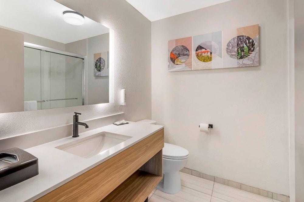 Sleep Inn & Suites photo 8