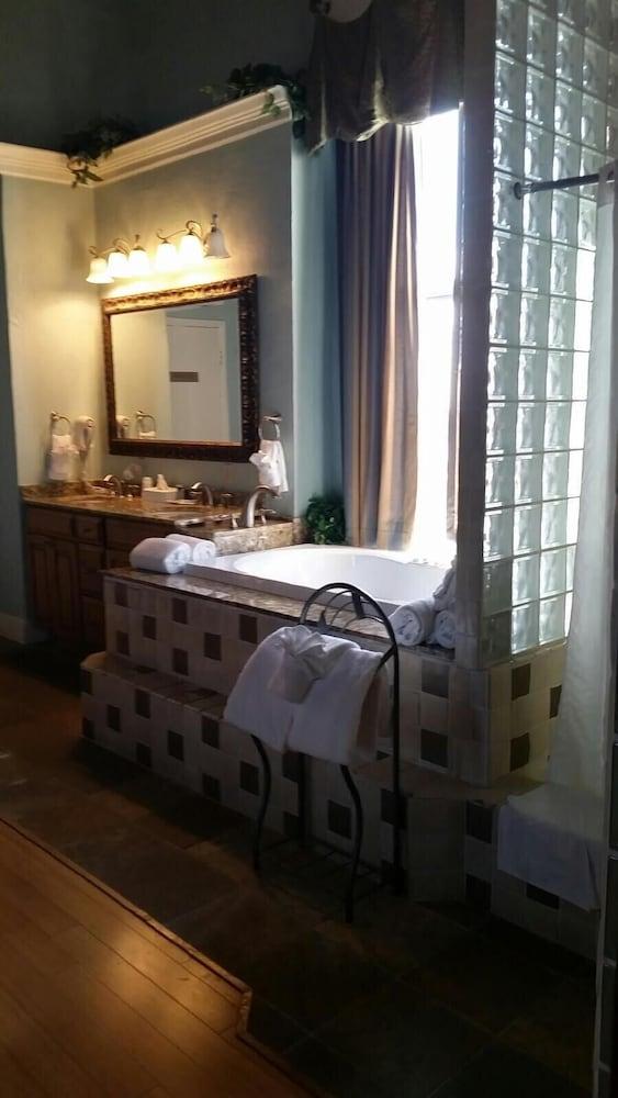 Hollywood Beach Resort-tower Suite photo 14