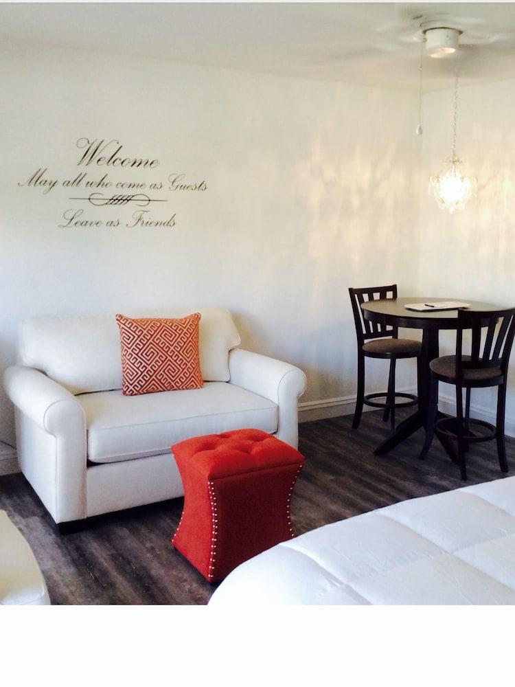 Sea Spray Inn photo 87