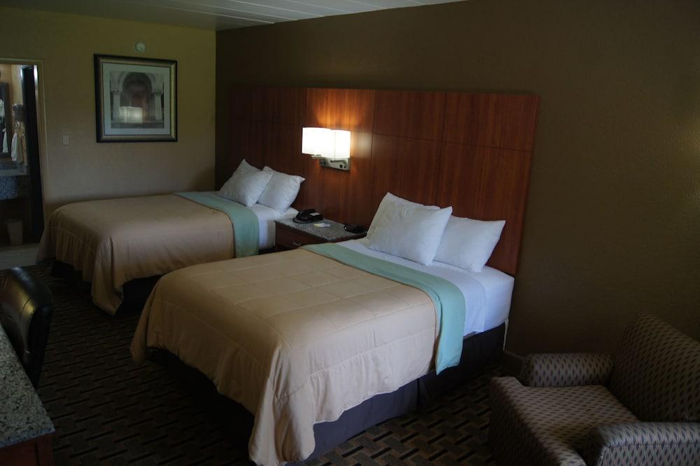 Royal Inn photo 21