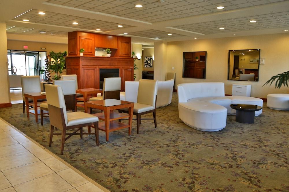 Sweetwater Lodge photo 20