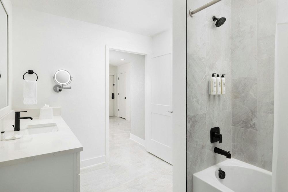 Villatel Orlando Resort, Apartments by Marriott Bonvoy photo 61