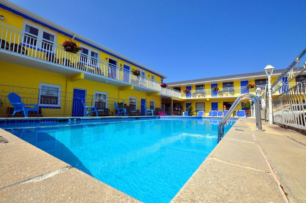 Nantucket Inn & Suites photo 20