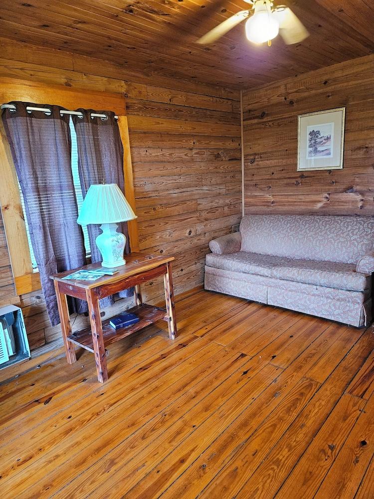 Riverview Cabins photo 7