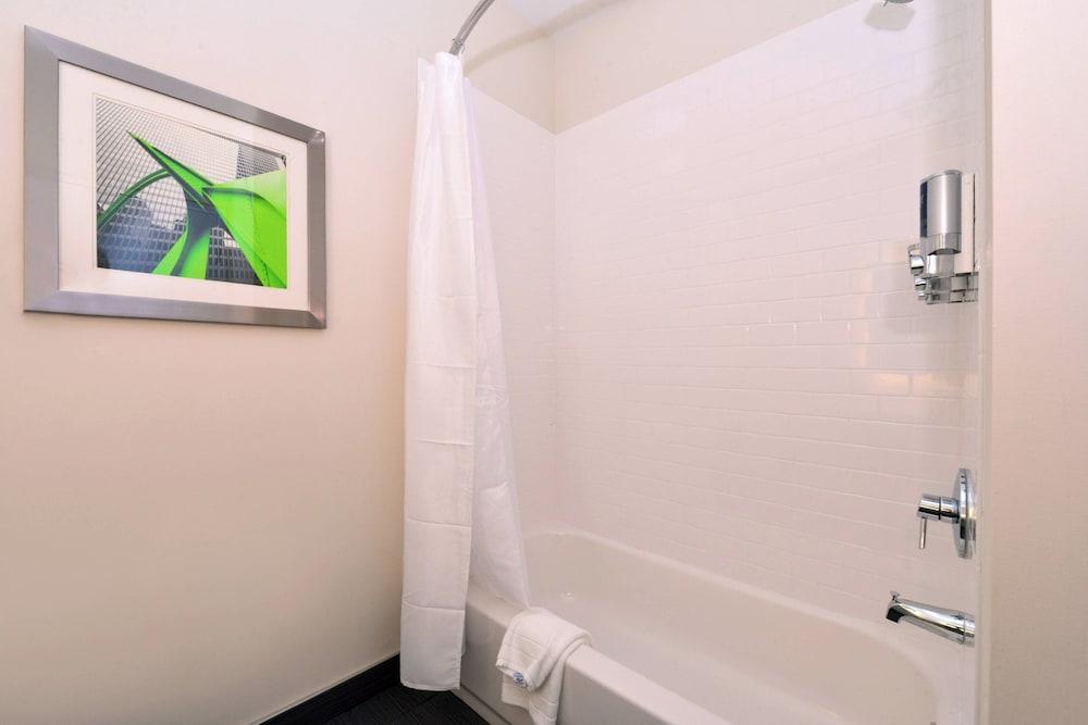Four Points by Sheraton Mt Prospect O'Hare photo 21