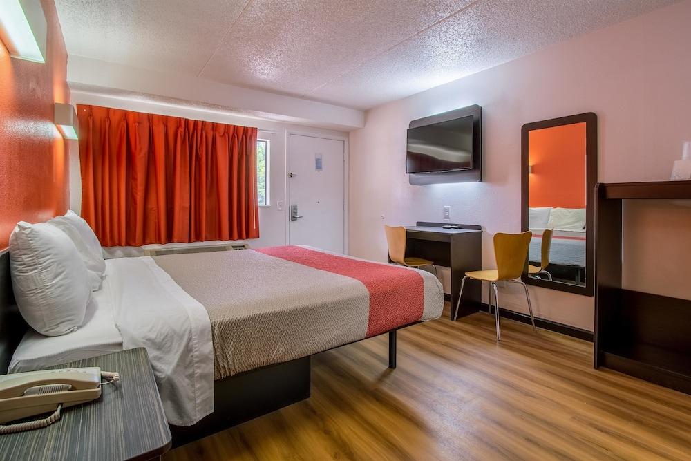 Motel 6 Ashland, OH photo 40