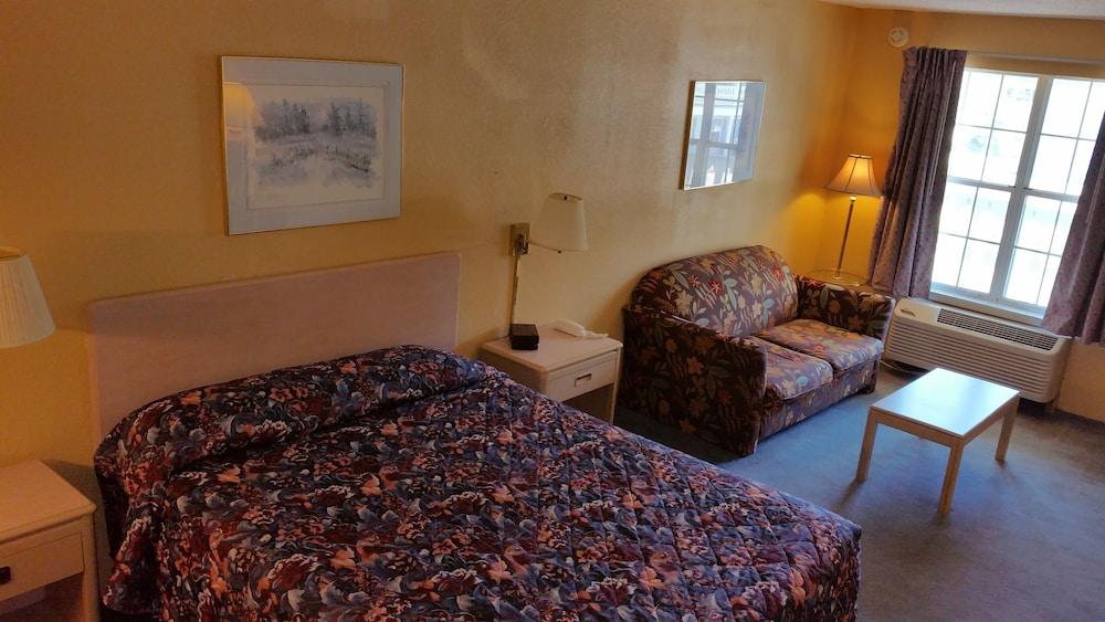 Victorian Inn photo 10