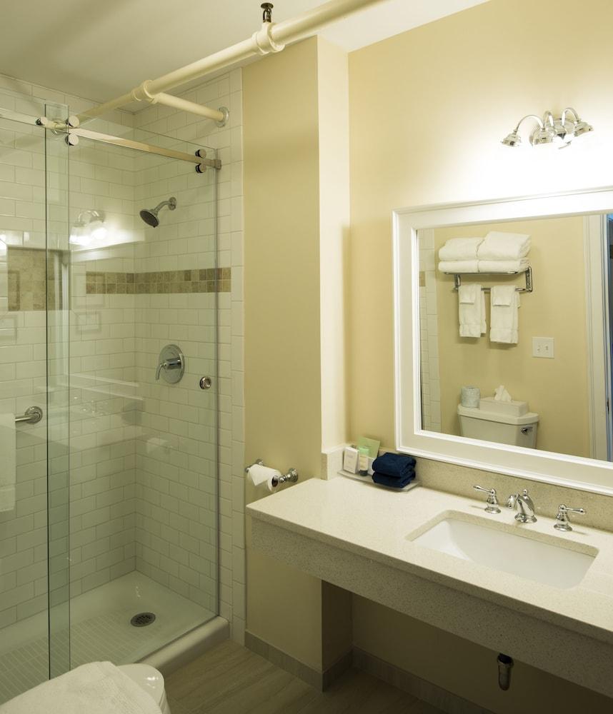 Black Point Inn photo 43
