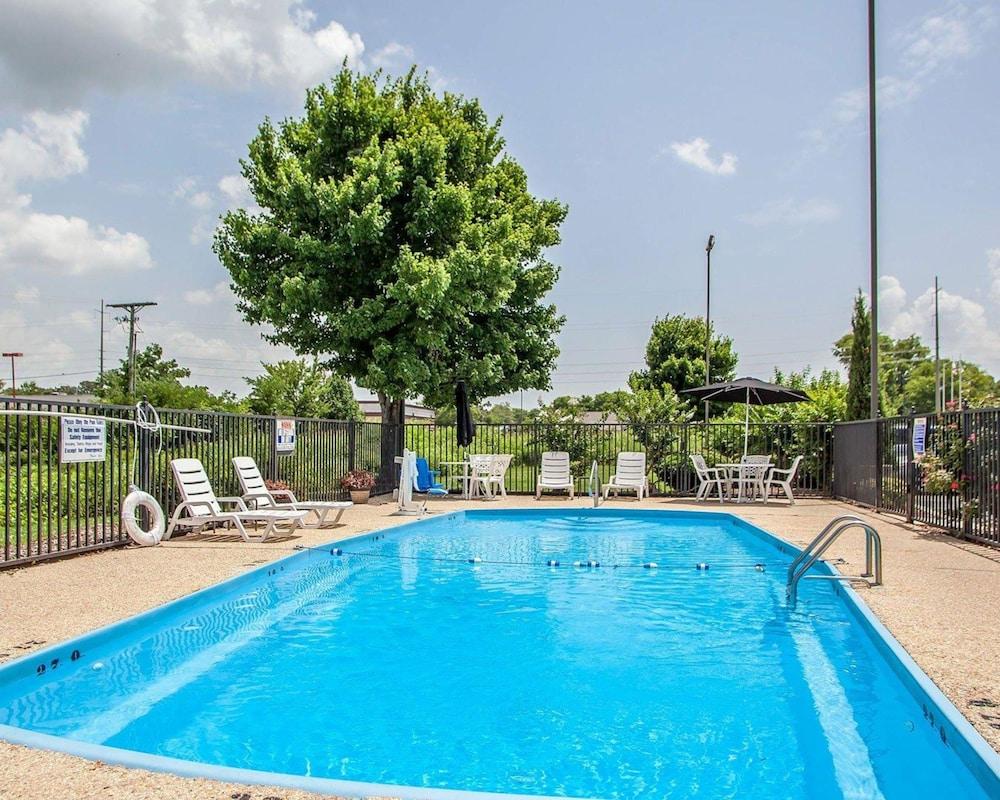 Quality Inn Florence Muscle Shoals photo 9