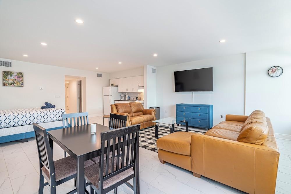 BeachSide 9th Residences photo 83