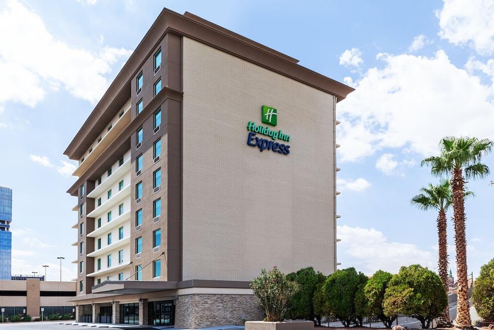 HI Express El Paso Downtown by IHG photo 1