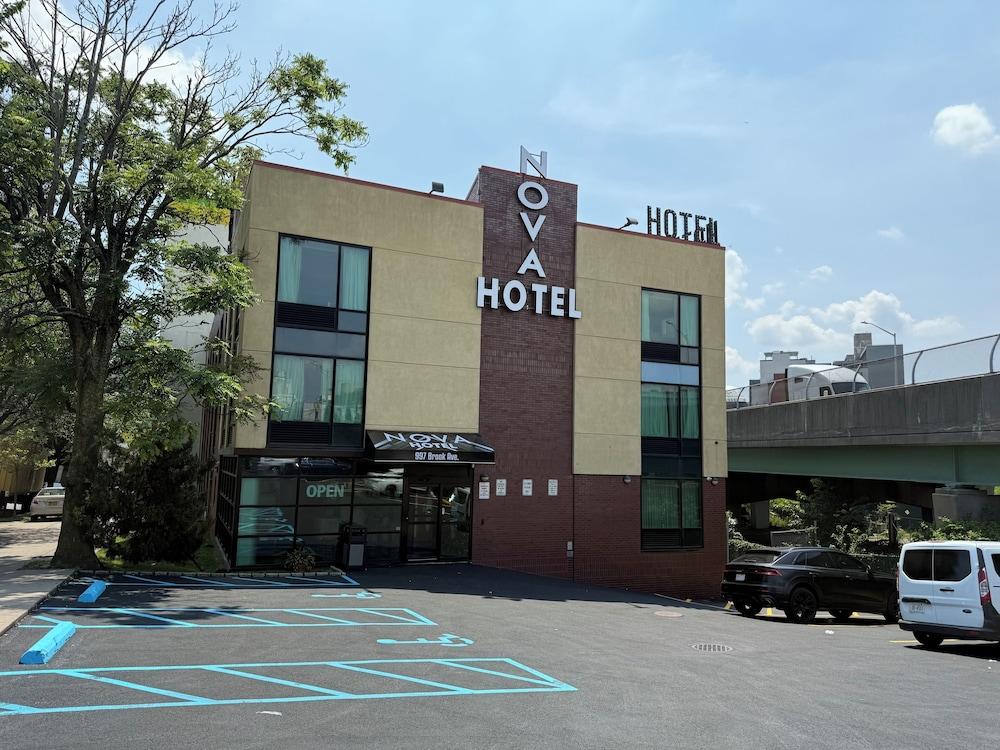 NOVA HOTEL BRONX photo 14