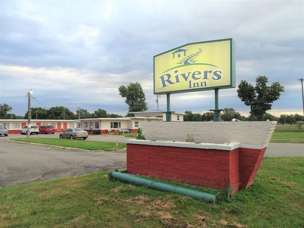 Rivers Inn Fort Madison photo 70