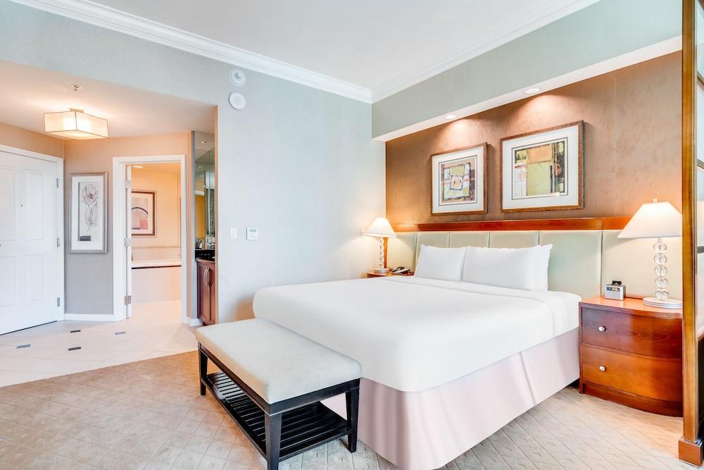 Jet Luxury Resorts @ The Signature Condo Hotel photo 20