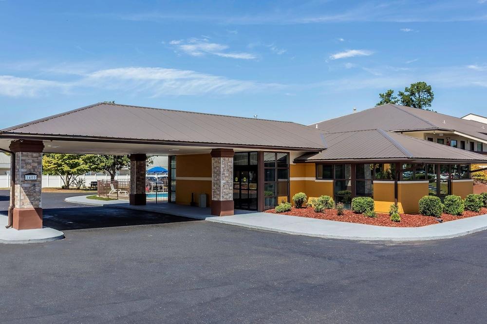 Quality Inn Pinehurst Area photo 10